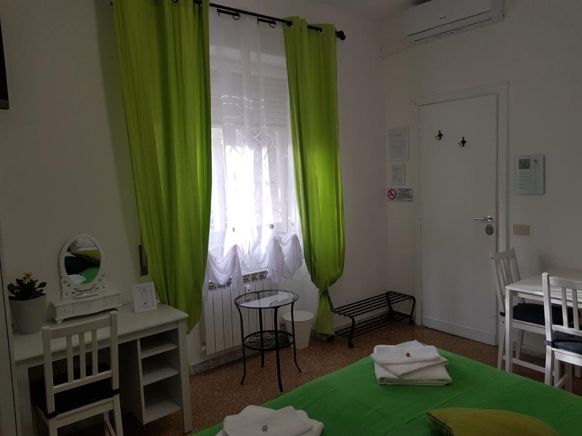Rose Antiche Vatican B&B Rome Bagian luar foto